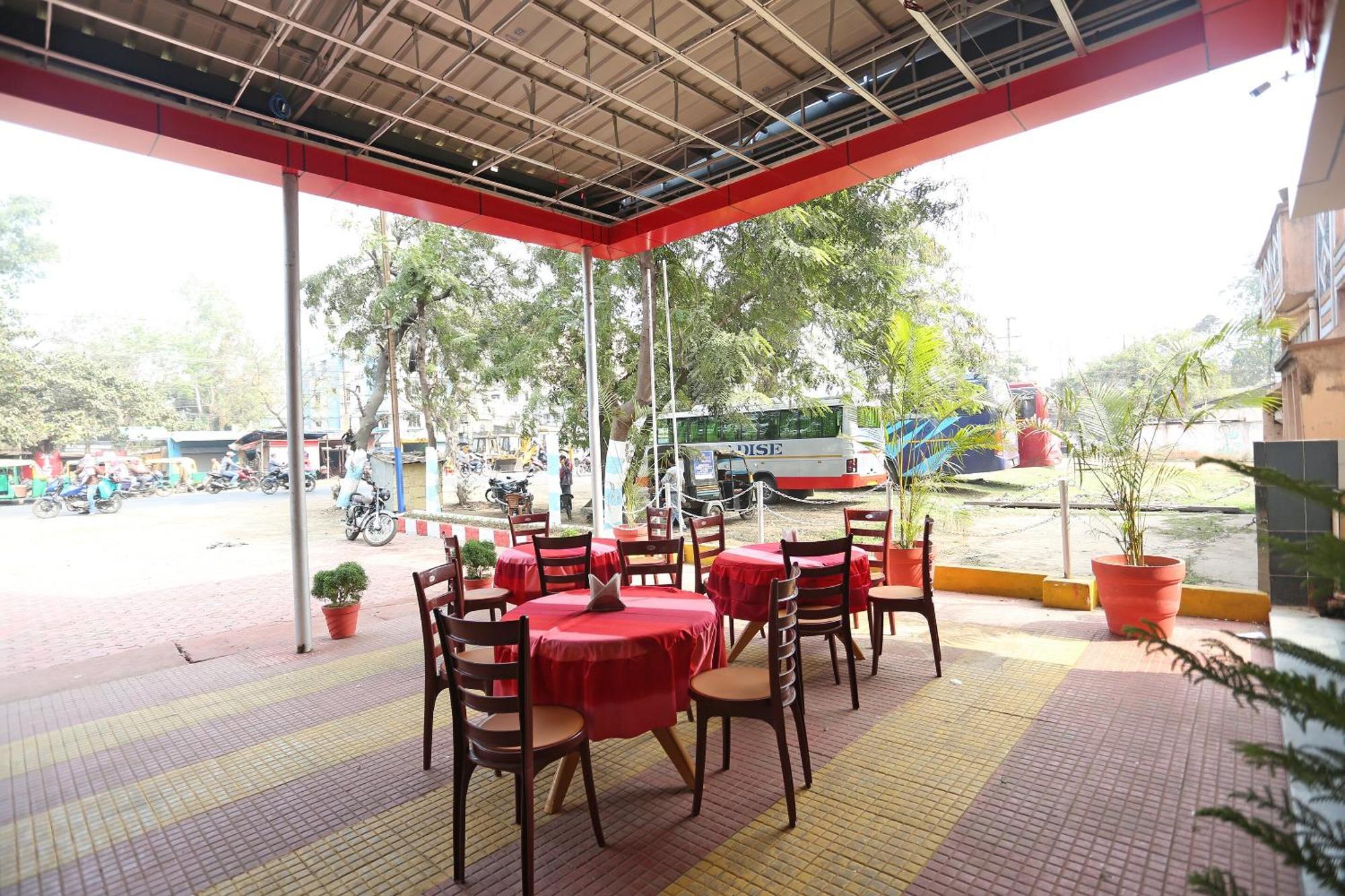 Hotel OYO 28330 Raj Rajeswari Āsansol Zewnętrze zdjęcie