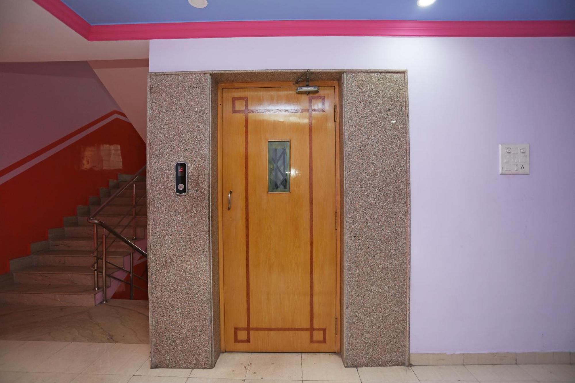 Hotel OYO 28330 Raj Rajeswari Āsansol Zewnętrze zdjęcie